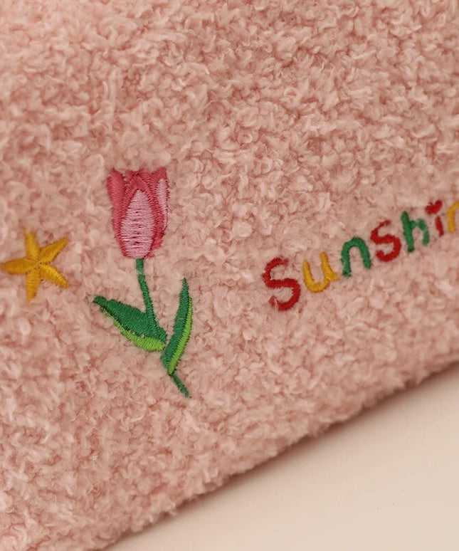 Kosmetyczka pluszowa z napisem i nadrukiem