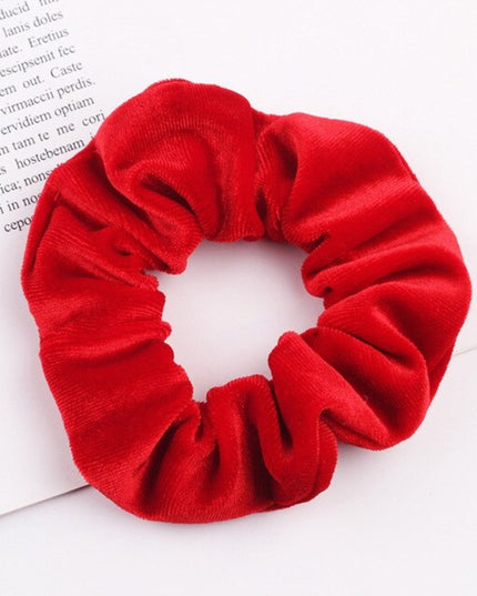 Aksamitna gumka do włosów scrunchie czerwona - Akcesoria do stylizacji włosów