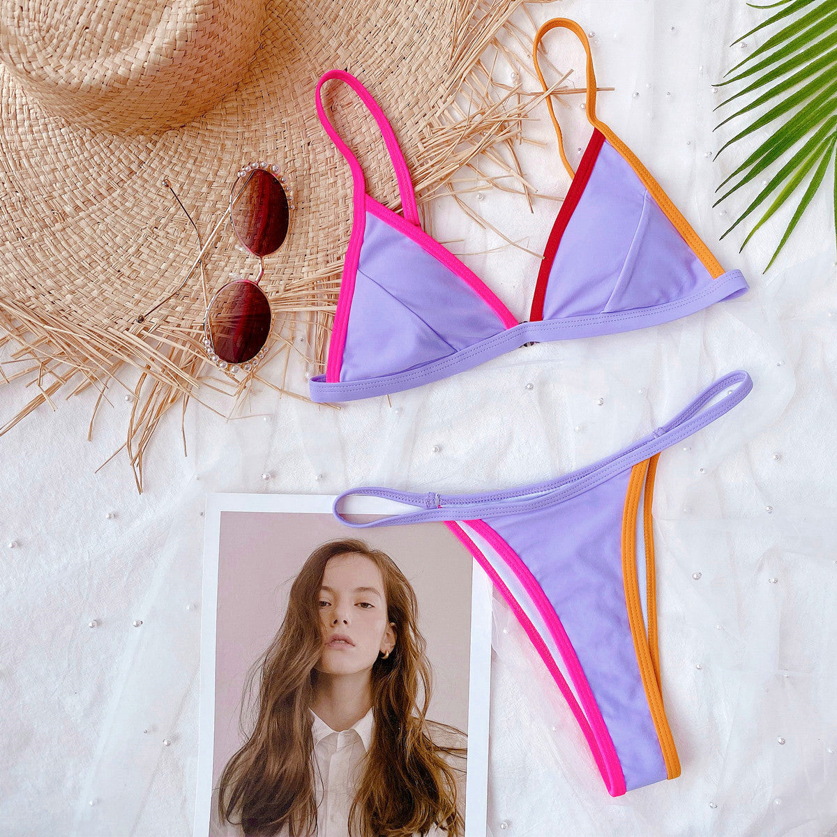 Damski dwuczęściowy strój kąpielowy bikini z kolorowymi wstawkami