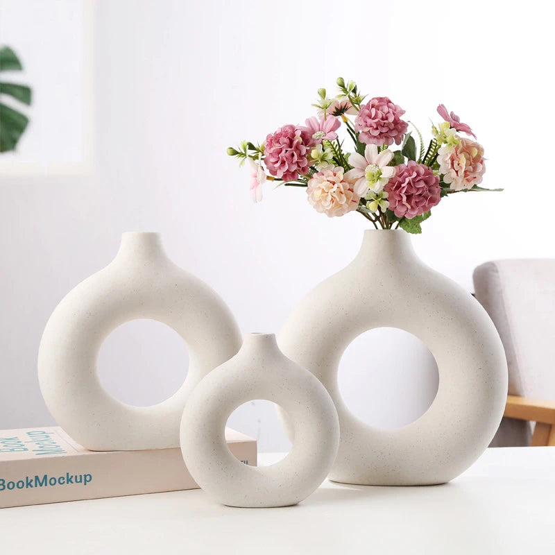 Wazon dekoracyjny ceramiczny okrągły biały