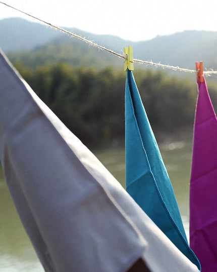 Ręcznik sportowy przenośny z pokrowcem i zawieszką