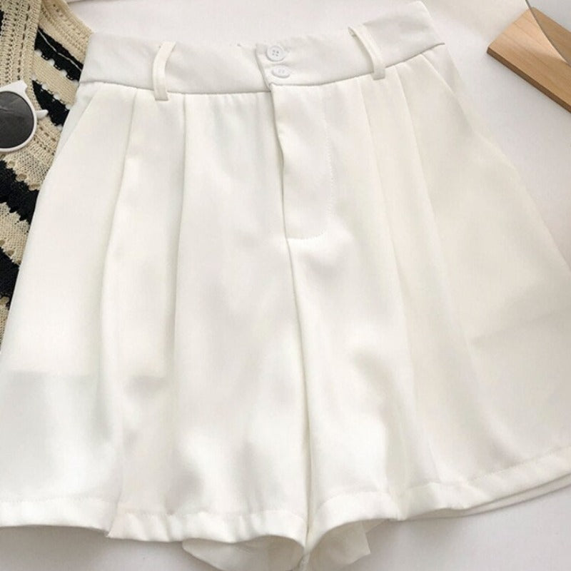 Damskie szorty eleganckie rozszerzane ku dołowi