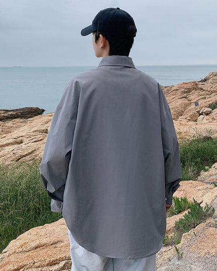 Męska koszula klasyczna o prostym kroju