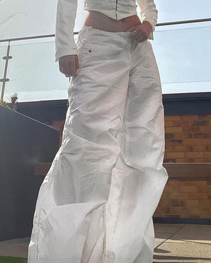 Damskie spodnie cargo z niskim stanem