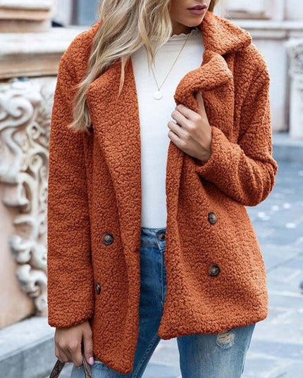 Damski płaszcz dwurzędowy z futrzanej tkaniny