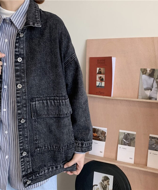 Damska kurtka jeansowa klasyczna o kroju oversize