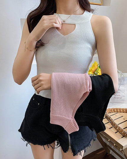 Damski top z wycięciem na dekolcie