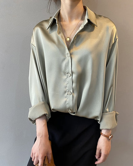 Damska koszula satynowa klasyczna