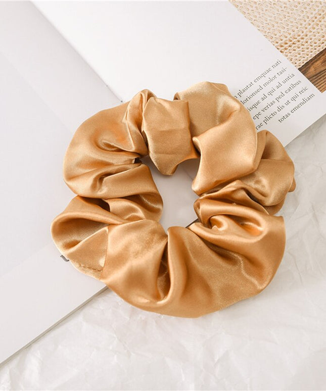 Gumka do włosów scrunchie złota - Akcesoria do stylizacji włosów