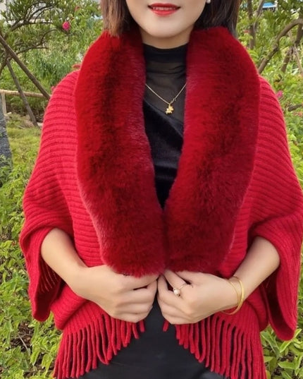 Damski sweter typu ponczo ze sztucznym futerkiem