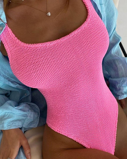 Damski jednoczęściowy strój kąpielowy w pastelowych kolorach