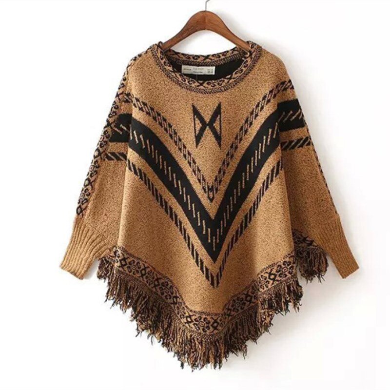 Damski sweter typu ponczo w azteckie wzory