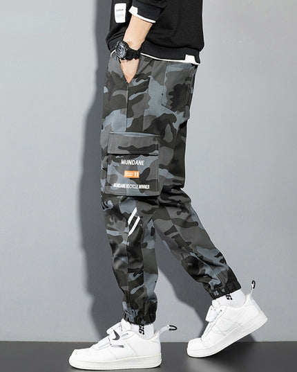 Męskie spodnie bojówki we wzór moro