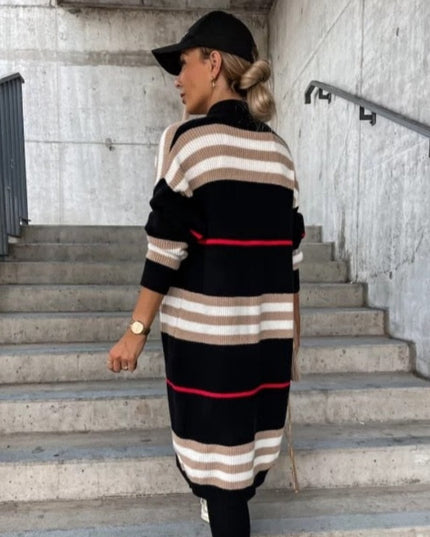 Damski sweter typu kardigan długości do kostek w kratkę