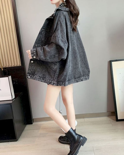 Damska kurtka jeansowa oversize z dużymi kieszeniami