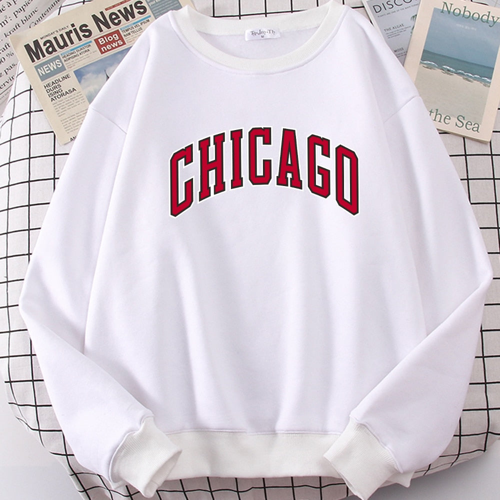 Męska bluza bez kaptura z napisem CHICAGO