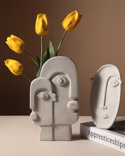 Wazon dekoracyjny ceramiczny z motywem twarzy