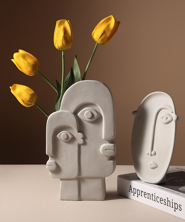 Wazon dekoracyjny ceramiczny z motywem twarzy