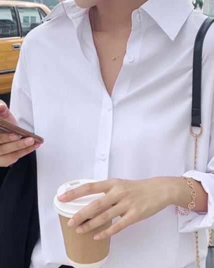 Damska klasyczna koszula z kołnierzykiem