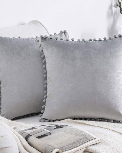 Poszewka na poduszkę dekoracyjna z frędzelkami po bokach