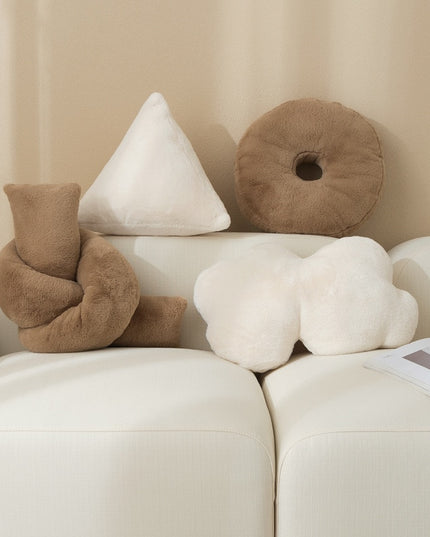 Poduszka dekoracyjna na kanapę w nieregularnych kształtach