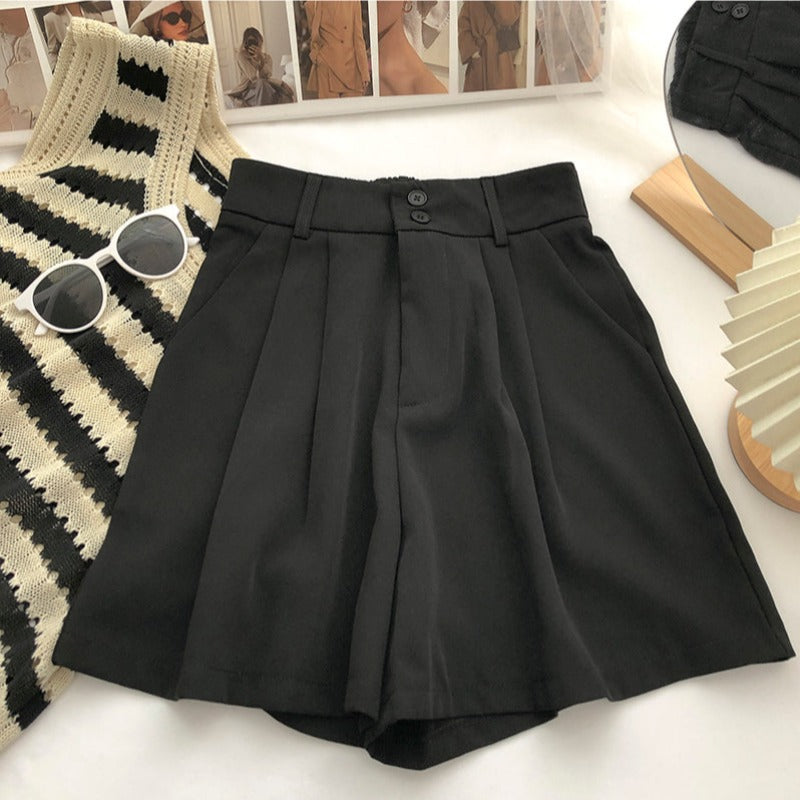 Damskie szorty eleganckie rozszerzane ku dołowi