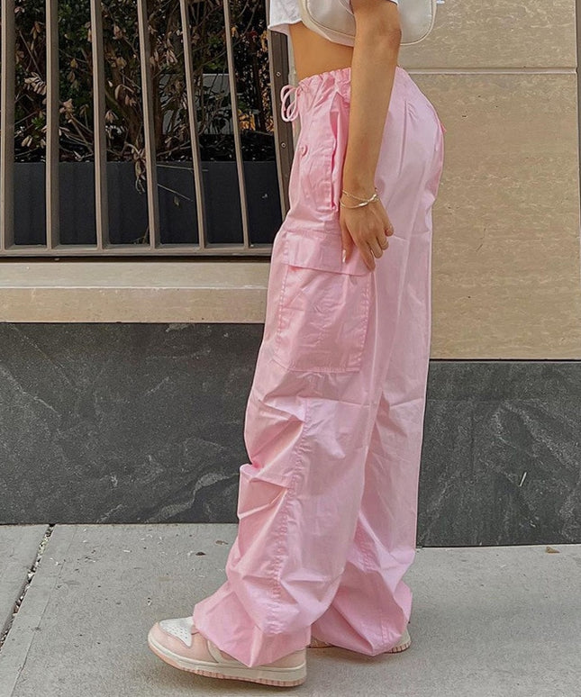 Damskie spodnie z cargo oversize