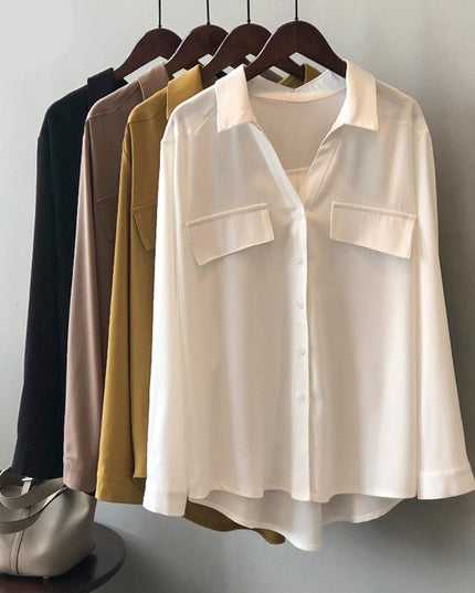 Damska koszula z delikatnej tkaniny