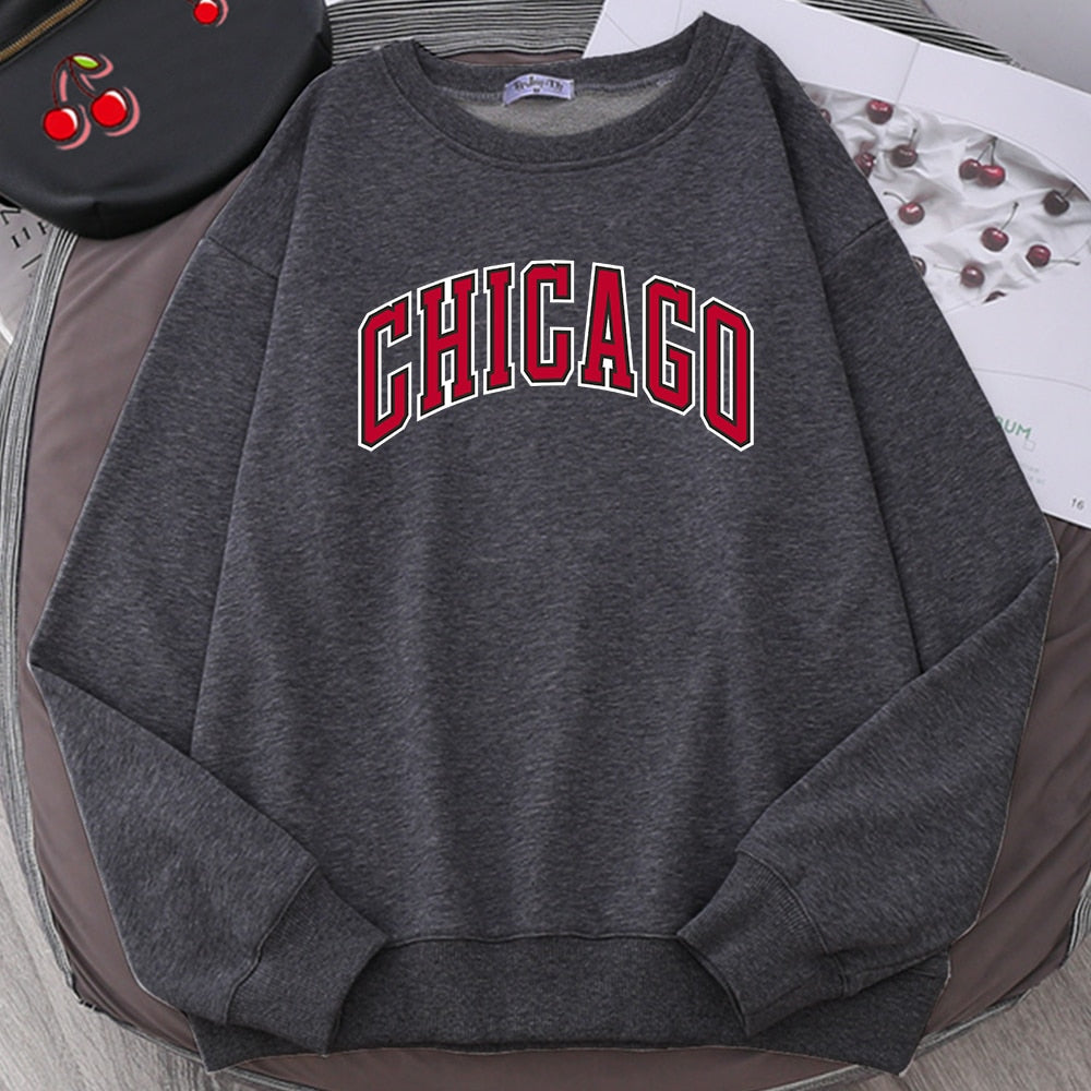 Męska bluza bez kaptura z napisem CHICAGO