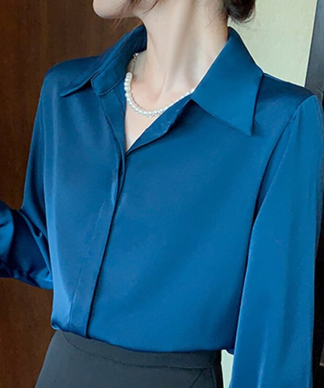 Damska koszula klasyczna z szyfonowego materiału