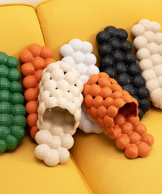 Klapki z zakrytymi palcami oryginalny fason kulki