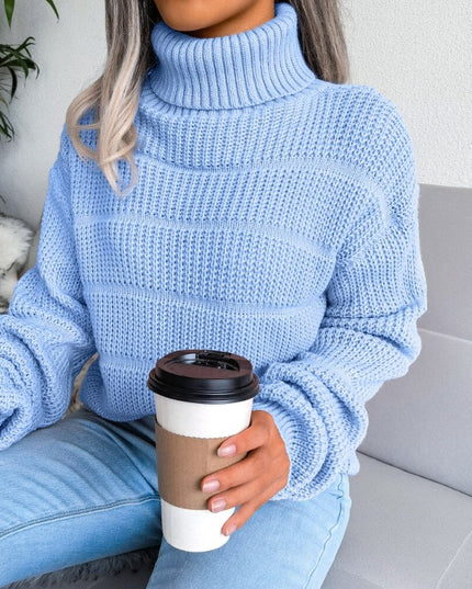 Sweter damski dziergany z golfem