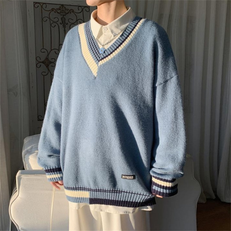 Męski sweter z dekoltem w serek o kroju oversize