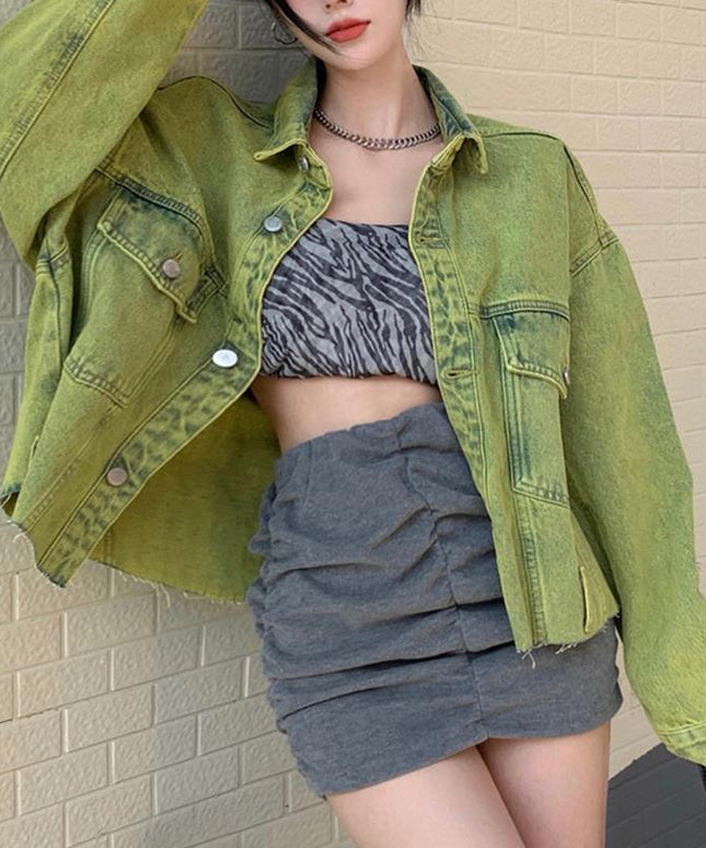 Damska kurtka jeansowa o luźnym kroju