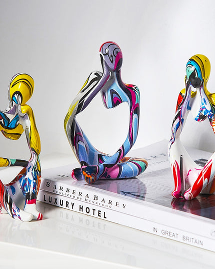 Figurka dekoracyjna postać kolorowa