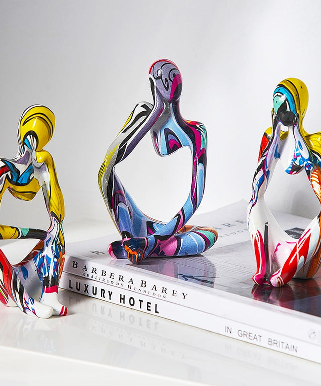 Figurka dekoracyjna postać kolorowa