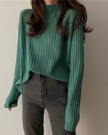 Damski sweter prążkowany z golfem o luźnym kroju