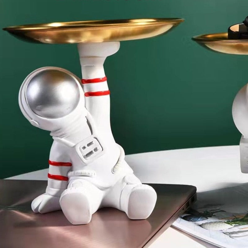 Figurka funkcjonalna astronauta z tacą
