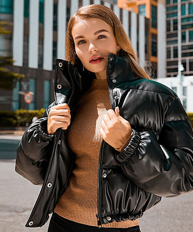 Damska kurtka zimowa z materiału imitującego skórę