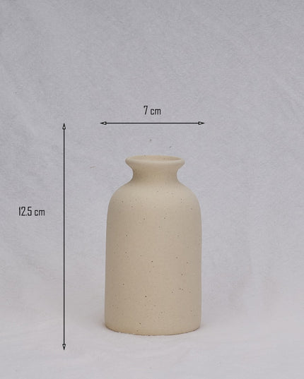 Wazon prosty dekoracyjny w jasnych kolorach