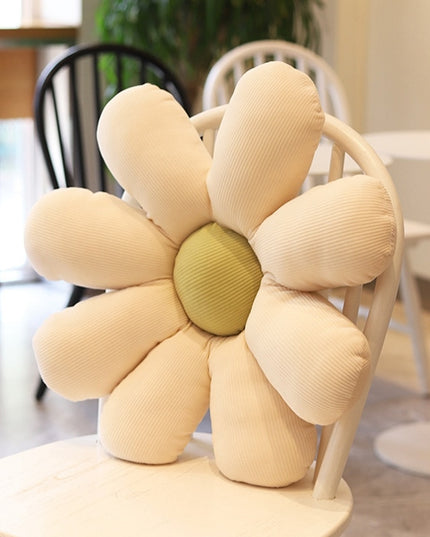 Poduszka dekoracyjna w kształcie stokrotki w jasnych kolorach