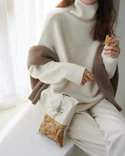 Damski sweter z golfem o luźnym kroju