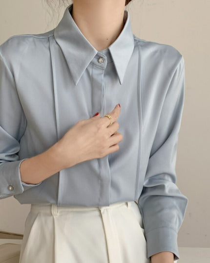 Damska koszula klasyczna z ozdobnymi paskami