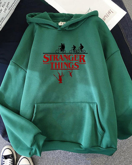 Damska bluza z kapturem z napisem STRANGER THINGS