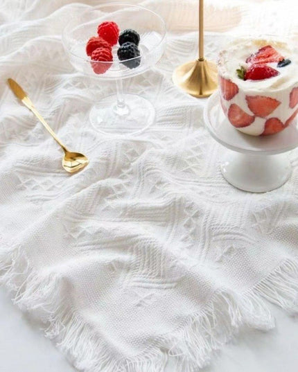 Ozdobny pled w azteckie wzory