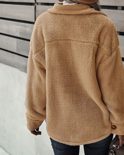 Damska kurtka przejściowa zapinana na guziki z polarowego materiału