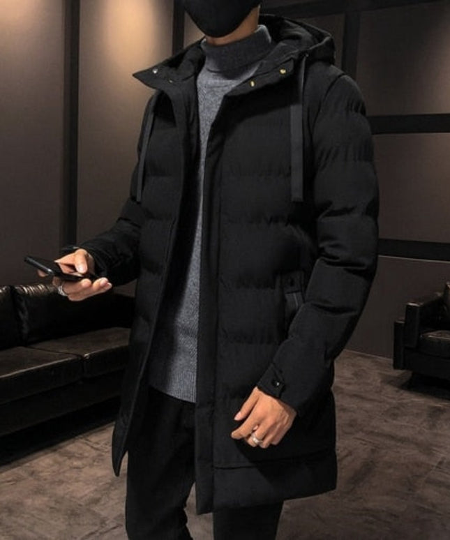 Męski płaszcz zimowy pikowany z kapturem
