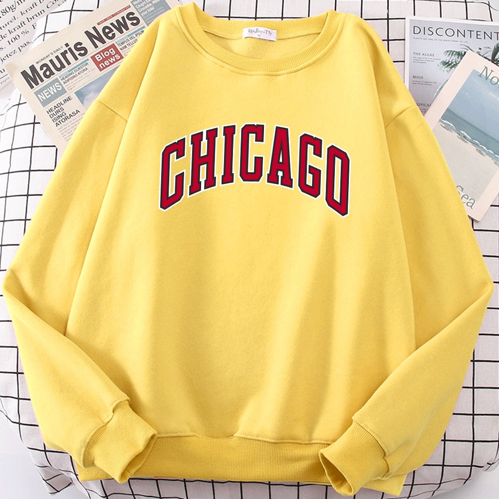 Męska bluza bez kaptura z napisem CHICAGO