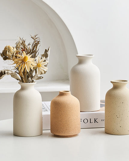 Wazon dekoracyjny prosty w jasnych kolorach