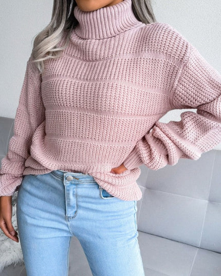 Sweter damski dziergany z golfem